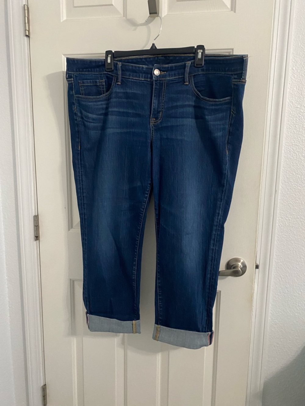 Torrid Dark Blue Women's Cropped Jeans